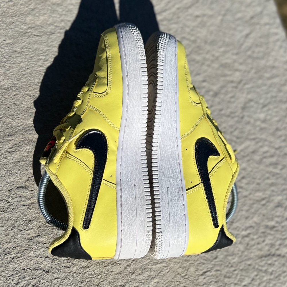 Nike Air Force 1 Low LV8 - Yellow Pulse (GS) - Womens 8.5 - Picture 3 of 7